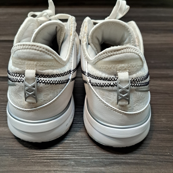 Nike Zoom Lebron Sneakers NXXT Gen Triple White Basketball Shoes Men's Size 11.5 - Picture 4 of 6